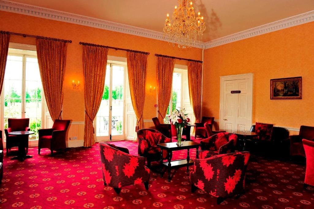 Dundrum House Hotel, Golf & Leisure Resort Екстер'єр фото